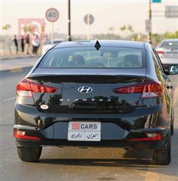 هیوندای ئەلەنترا